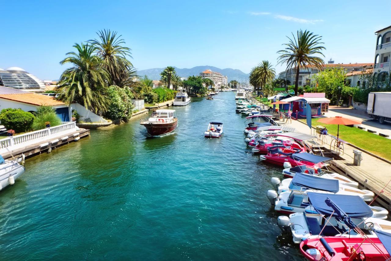 Welcs Apartamento 008 Emp Cerca De La Playa Apartment Empuriabrava Ngoại thất bức ảnh